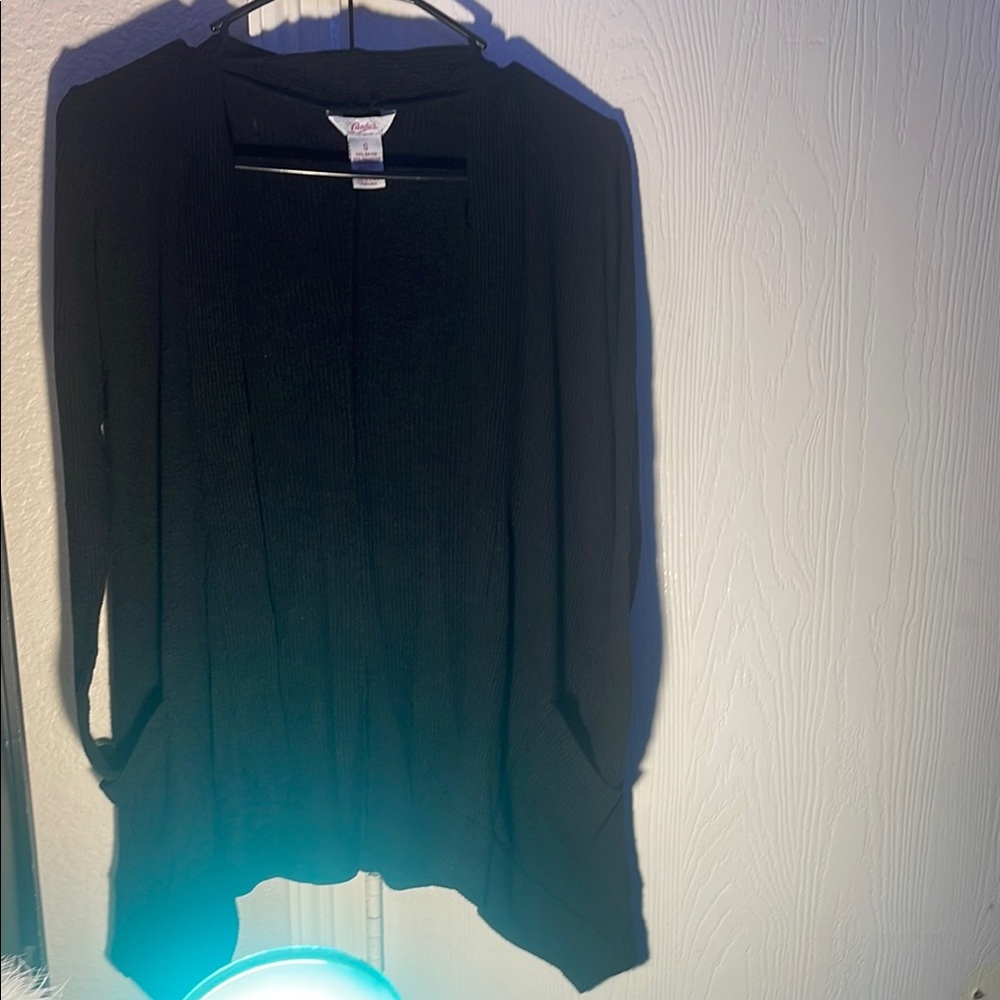 Cable & Gauge Black Cardigan Sweater with Relaxed Fit
